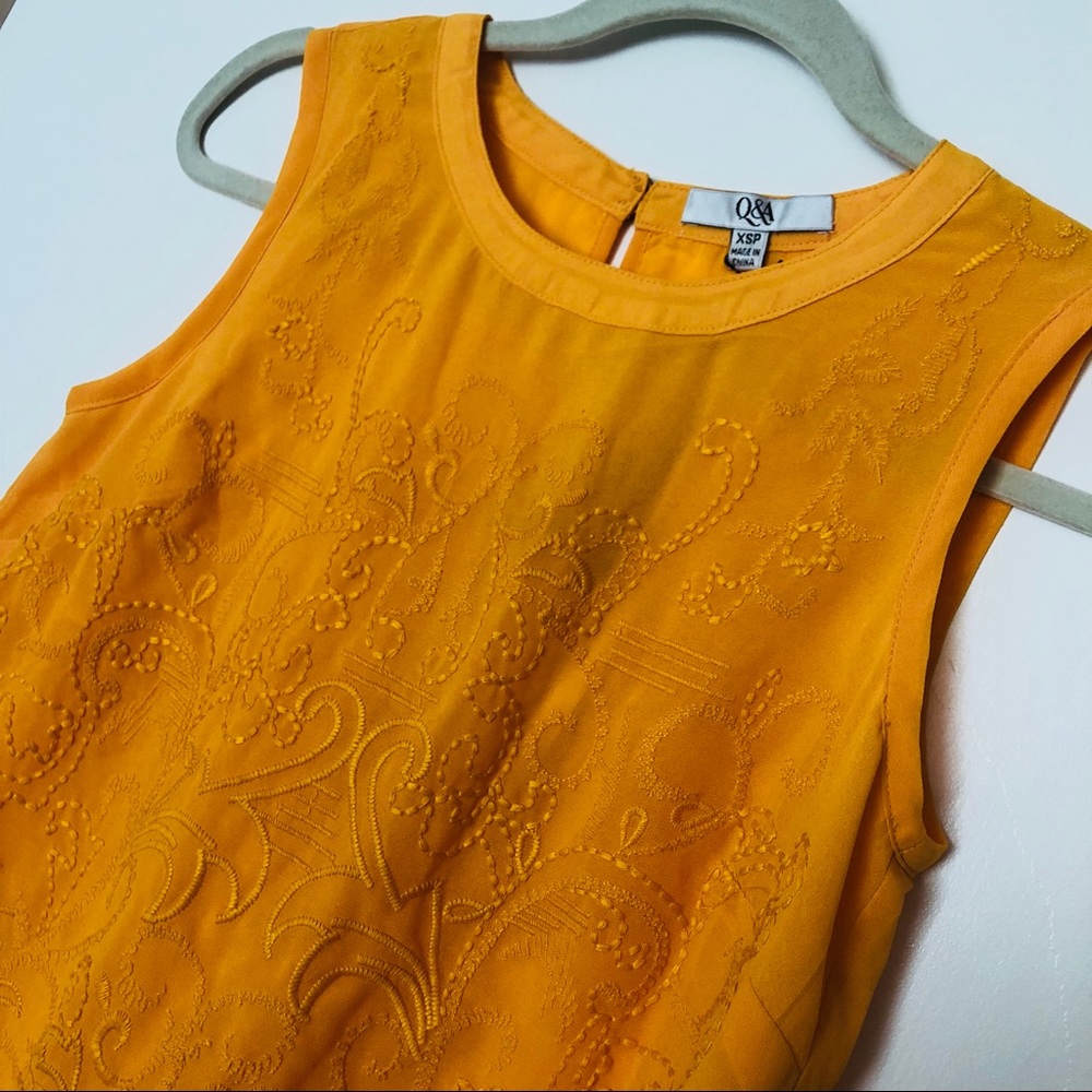 Q&A Embroidered Mustard Top